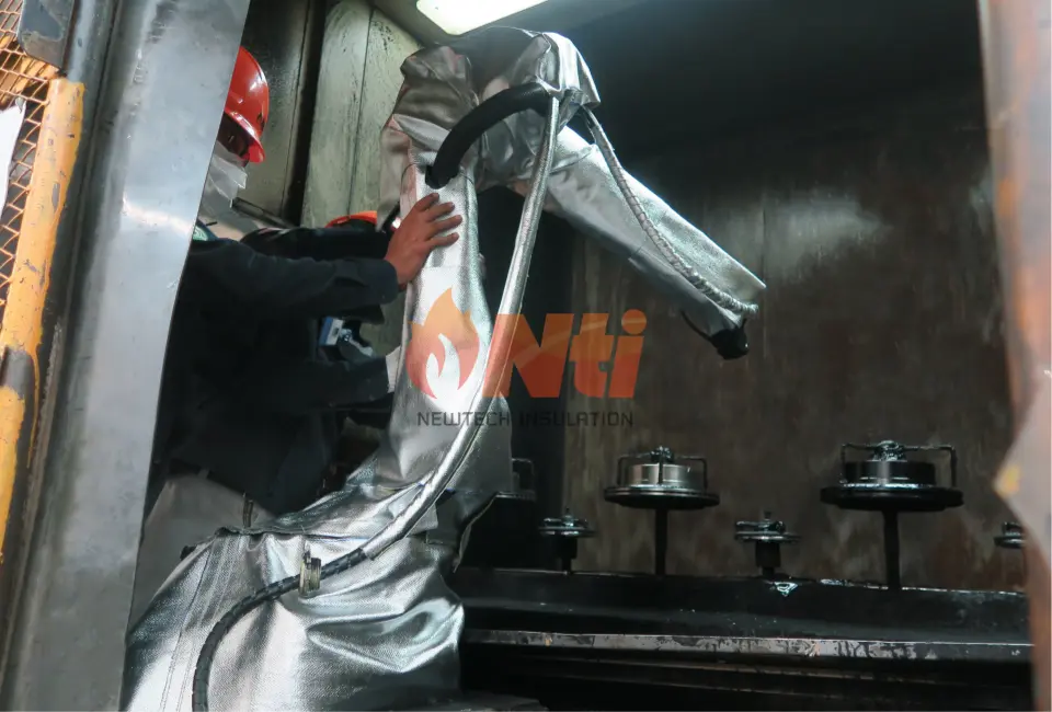 ฉนวนโรบอท Robot insulation ฉนวนกันความร้อน ZAVE นิวเทค อินซูเลชั่น 05
